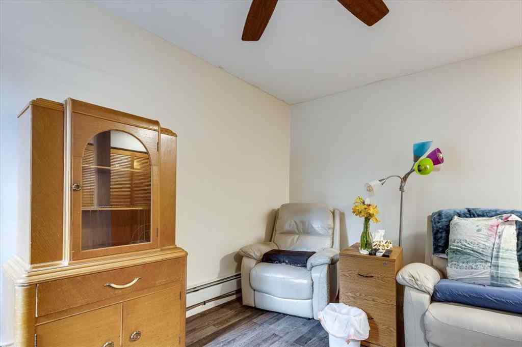 MLS® A2221701 - 5029 53 Street  in Rocky Mtn House Rocky Mountain House, Residential