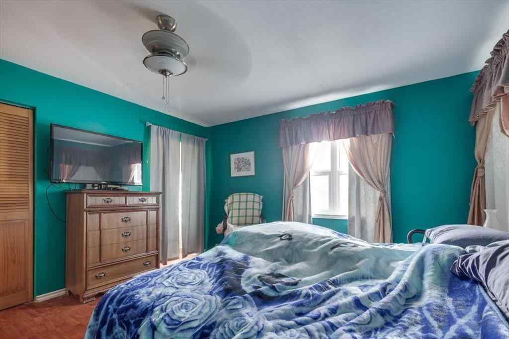 MLS® A2221701 - 5029 53 Street  in Rocky Mtn House Rocky Mountain House, Residential