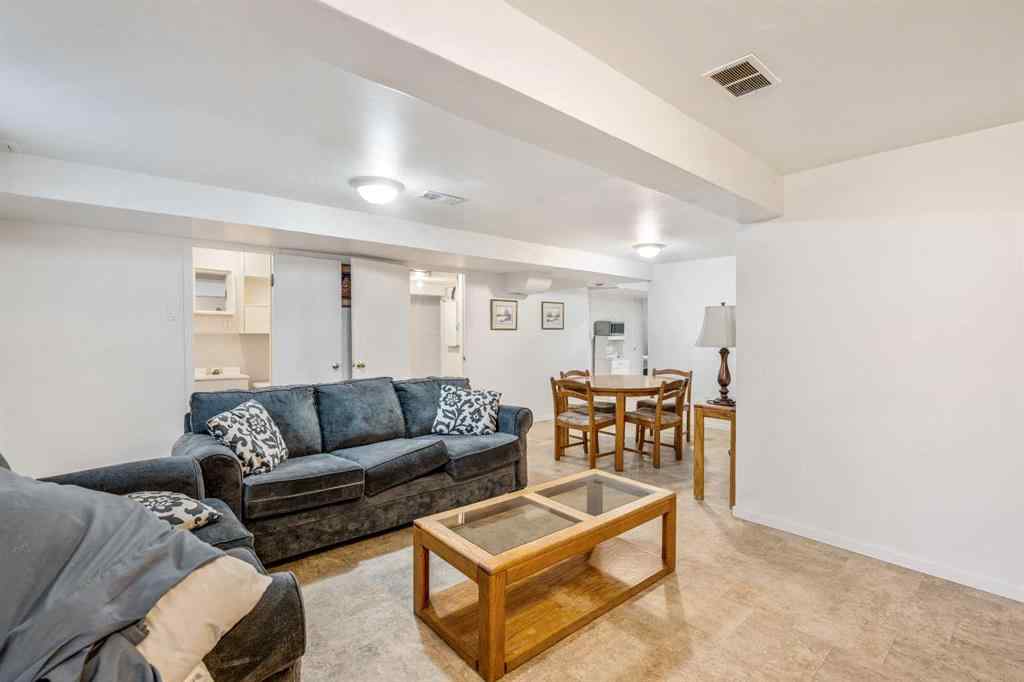 MLS® A2221717 - 733 4 Street S in London Road Lethbridge, Residential