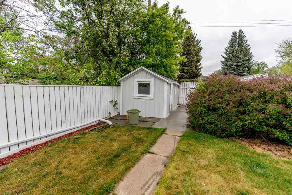 MLS® A2221717 - 733 4 Street S in London Road Lethbridge, Residential