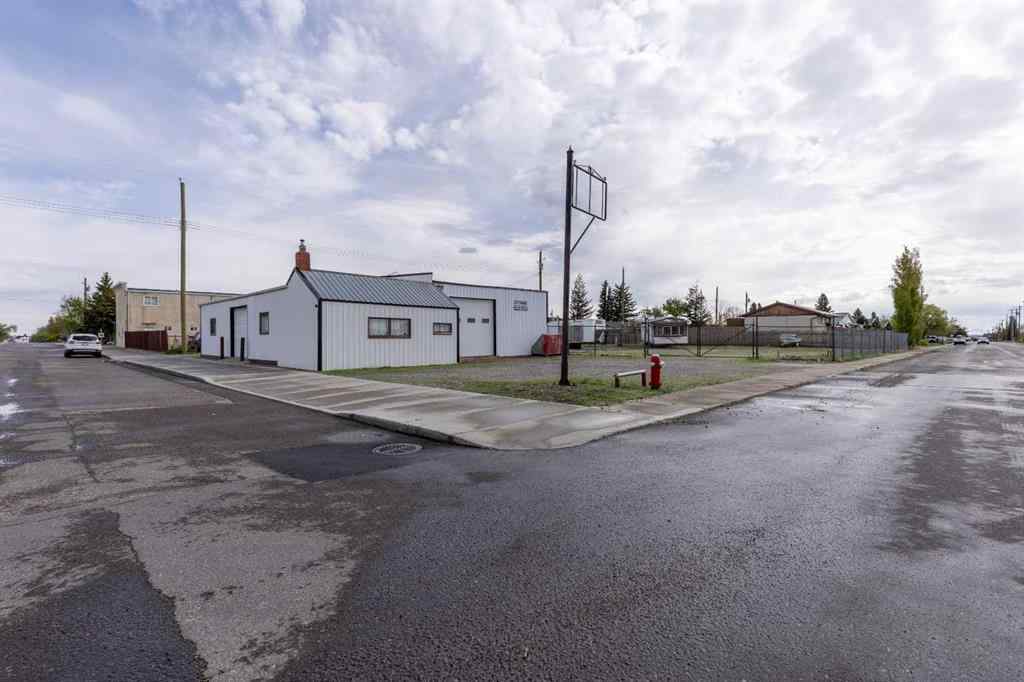 MLS® A2221719 - 201 & 215 15 Street  in NONE Fort Macleod, Commercial