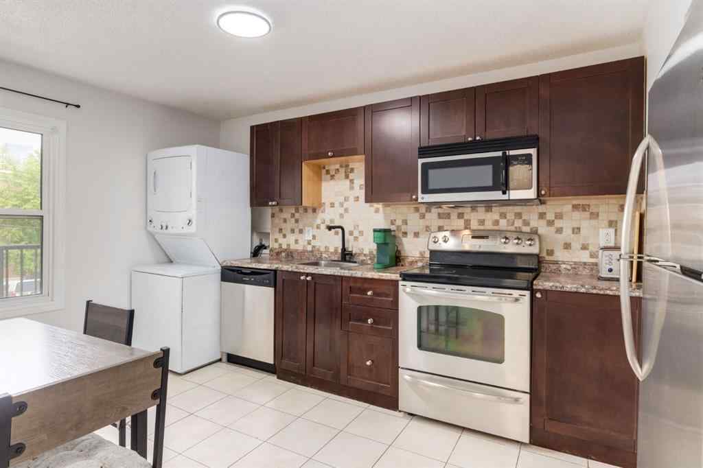MLS® A2221726 - 522 21 Avenue SW in Cliff Bungalow Calgary, Residential