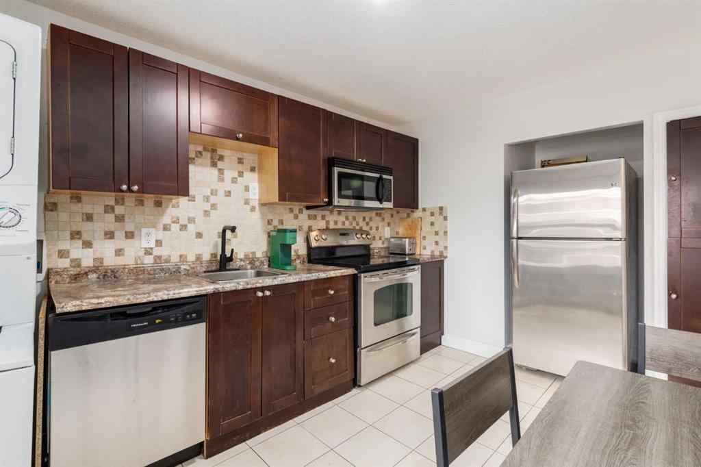 MLS® A2221726 - 522 21 Avenue SW in Cliff Bungalow Calgary, Residential