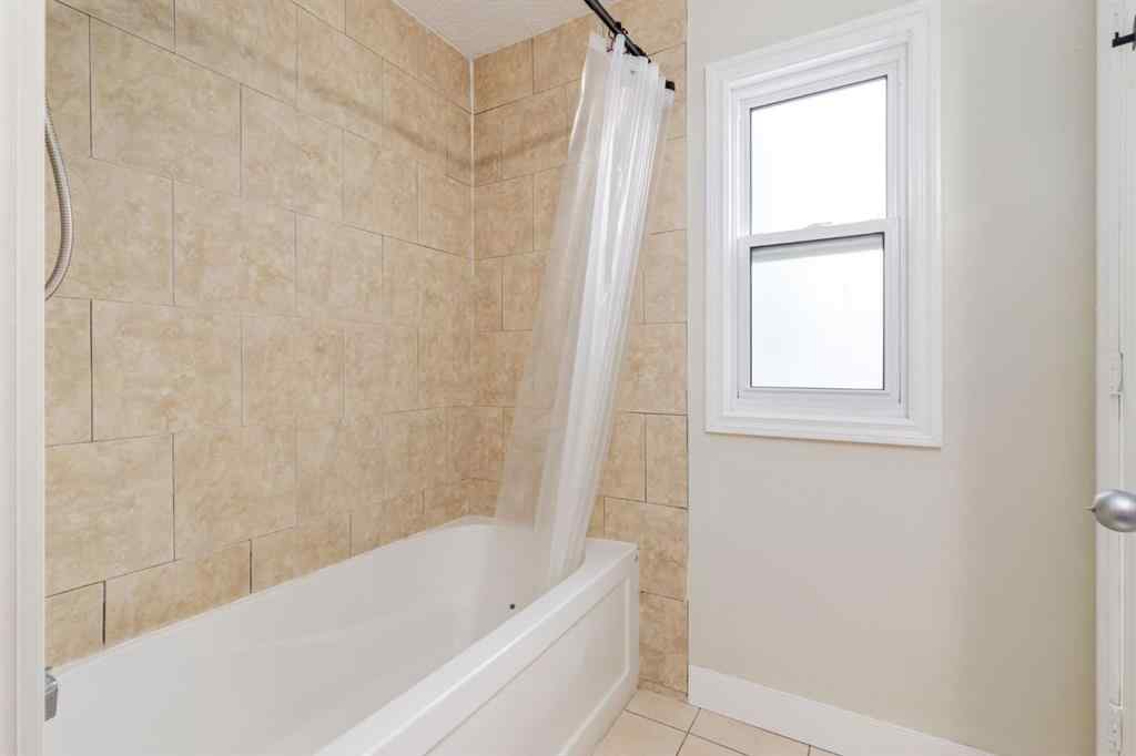 MLS® A2221726 - 522 21 Avenue SW in Cliff Bungalow Calgary, Residential