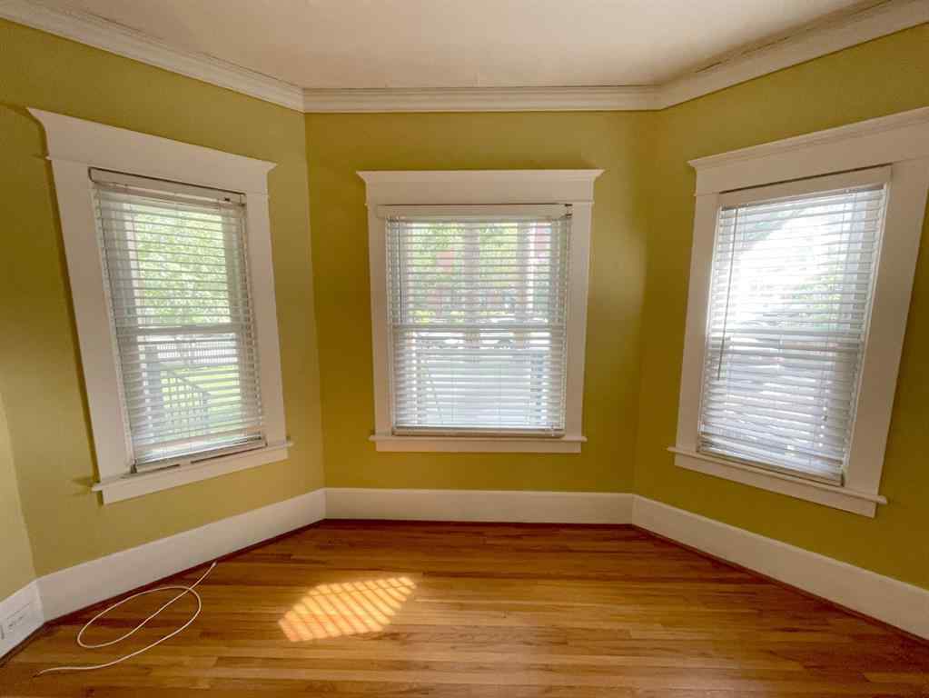 MLS® A2221726 - 522 21 Avenue SW in Cliff Bungalow Calgary, Residential