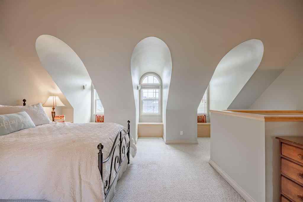 MLS® A2221793 - 211 Ypres Green SW in Garrison Woods Calgary, Residential