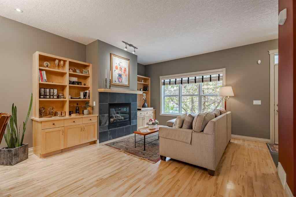 MLS® A2221793 - 211 Ypres Green SW in Garrison Woods Calgary, Residential