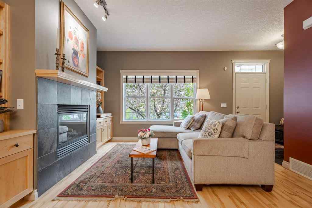MLS® A2221793 - 211 Ypres Green SW in Garrison Woods Calgary, Residential