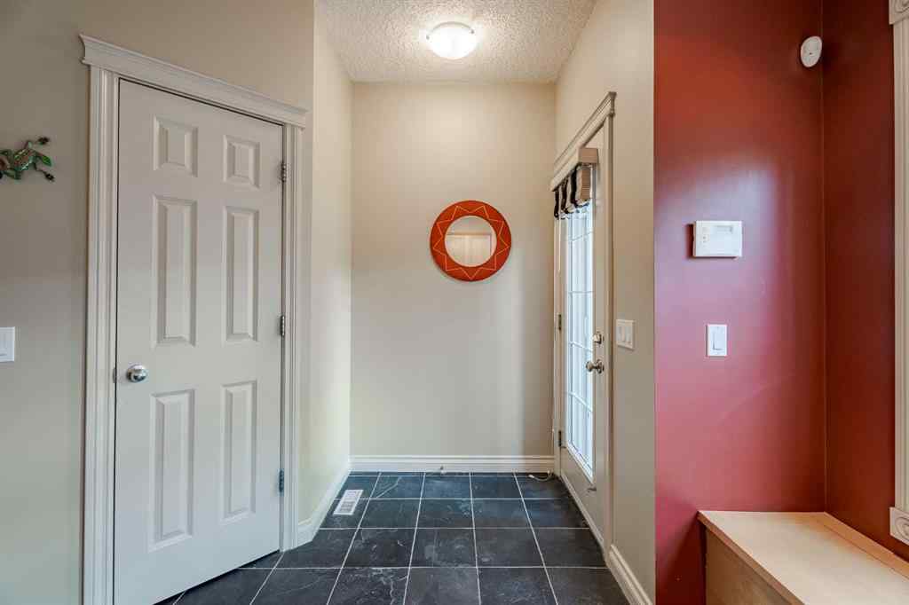 MLS® A2221793 - 211 Ypres Green SW in Garrison Woods Calgary, Residential