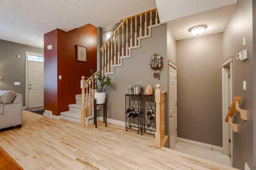 MLS® A2221793 - 211 Ypres Green SW in Garrison Woods Calgary, Residential