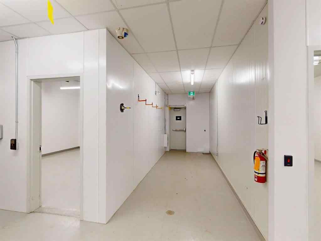 MLS® A2221796 - 4013 Brandon Street SE in Manchester Industrial Calgary, Commercial