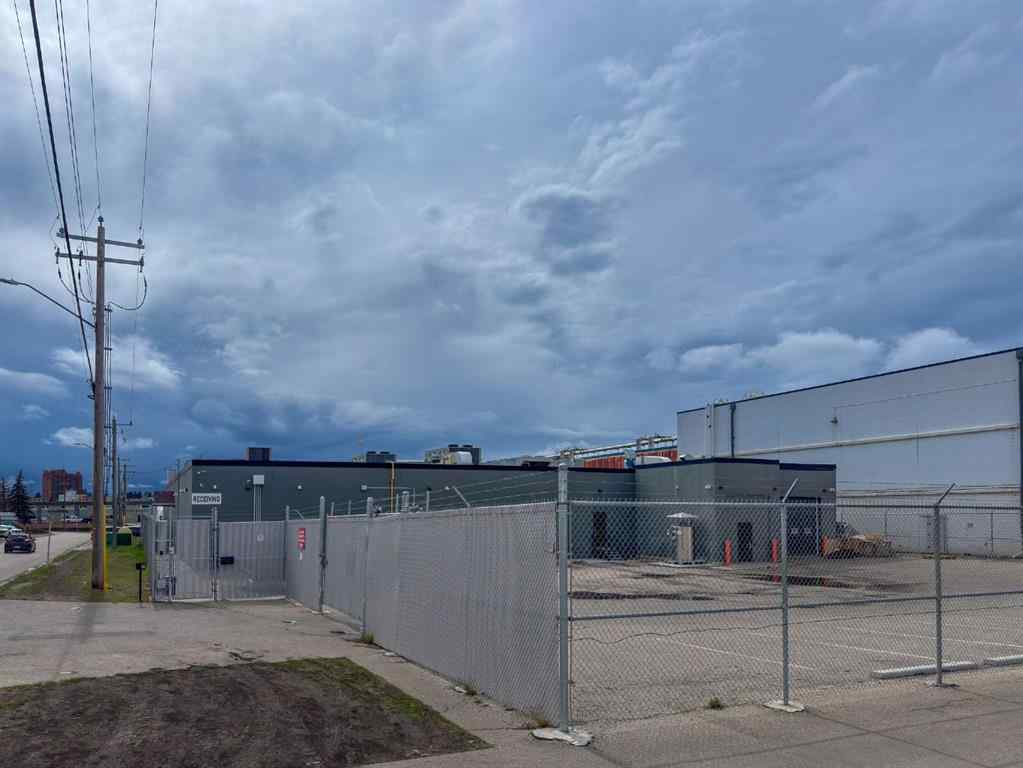 MLS® A2221796 - 4013 Brandon Street SE in Manchester Industrial Calgary, Commercial
