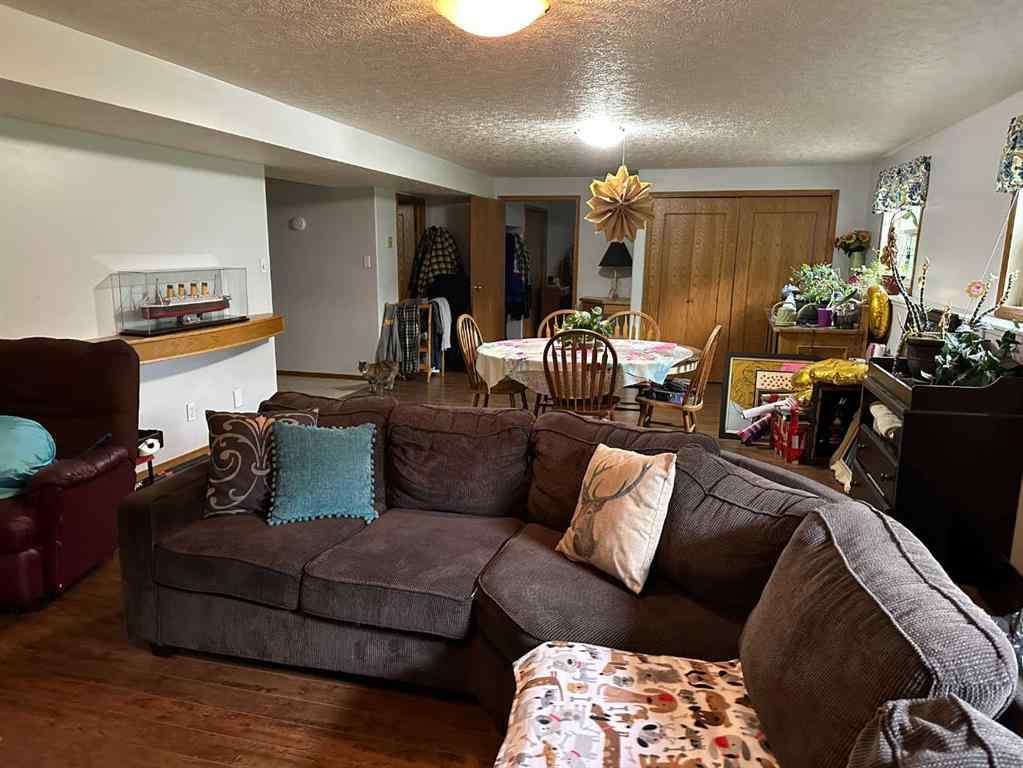 MLS® A2221814 - 3318 Township Road 400   in NONE Rural Lacombe County, Residential