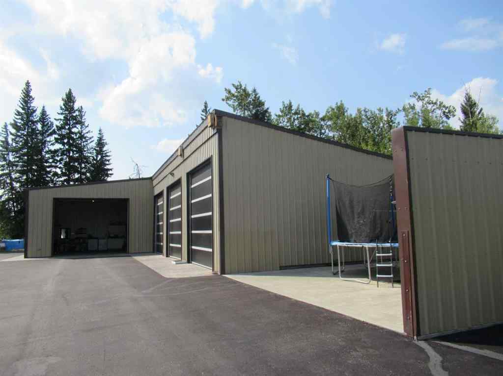 MLS® A2221814 - 3318 Township Road 400   in NONE Rural Lacombe County, Residential