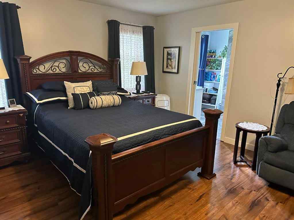 MLS® A2221814 - 3318 Township Road 400   in NONE Rural Lacombe County, Residential