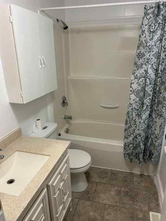 MLS® A2221825 - 54,52 1st Avenue  in NONE Faust, Residential