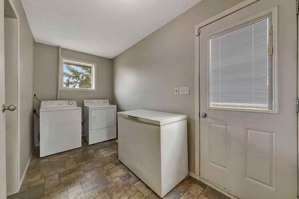 MLS® A2221876 - 201 3 Avenue E   in NONE Neilburg, Residential