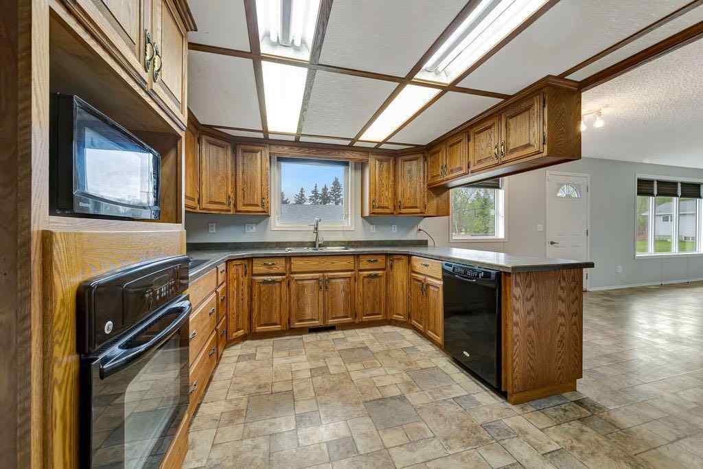 MLS® A2221876 - 201 3 Avenue E   in NONE Neilburg, Residential