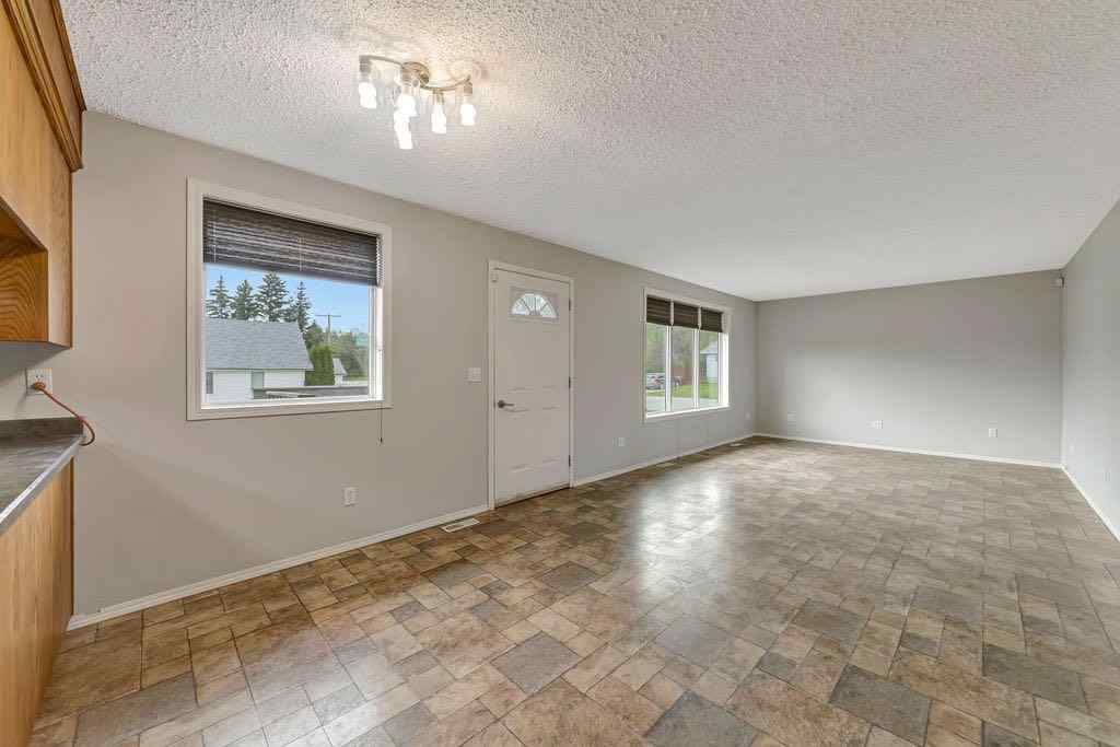 MLS® A2221876 - 201 3 Avenue E   in NONE Neilburg, Residential