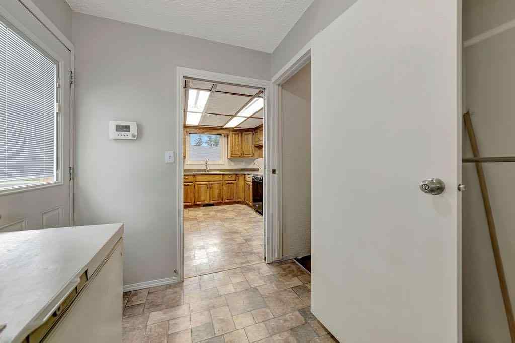 MLS® A2221876 - 201 3 Avenue E   in NONE Neilburg, Residential