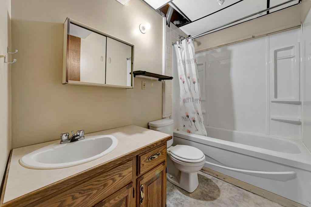 MLS® A2221876 - 201 3 Avenue E   in NONE Neilburg, Residential