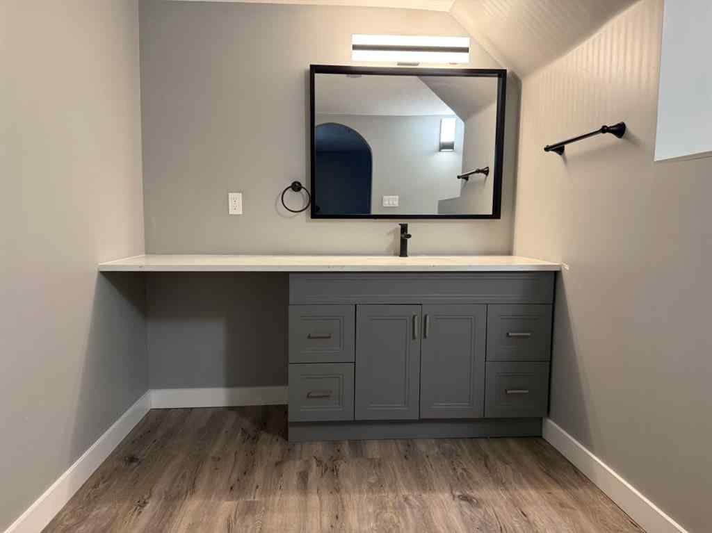 MLS® A2221879 - Unit #5 1330 1 Avenue  in Wainwright Wainwright, Residential