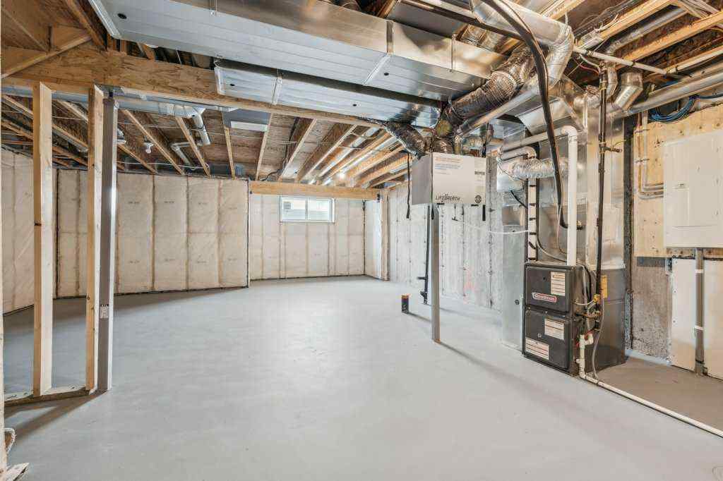 MLS® A2221906 - 102 South Shore Court  in South Shores Chestermere, Residential