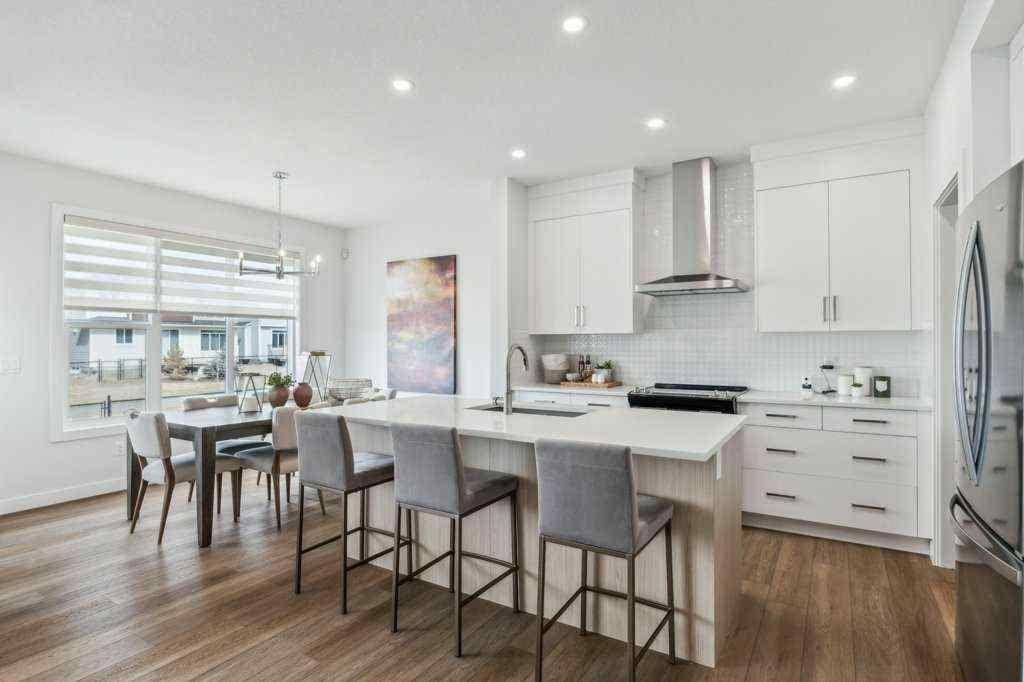 MLS® A2221906 - 102 South Shore Court  in South Shores Chestermere, Residential