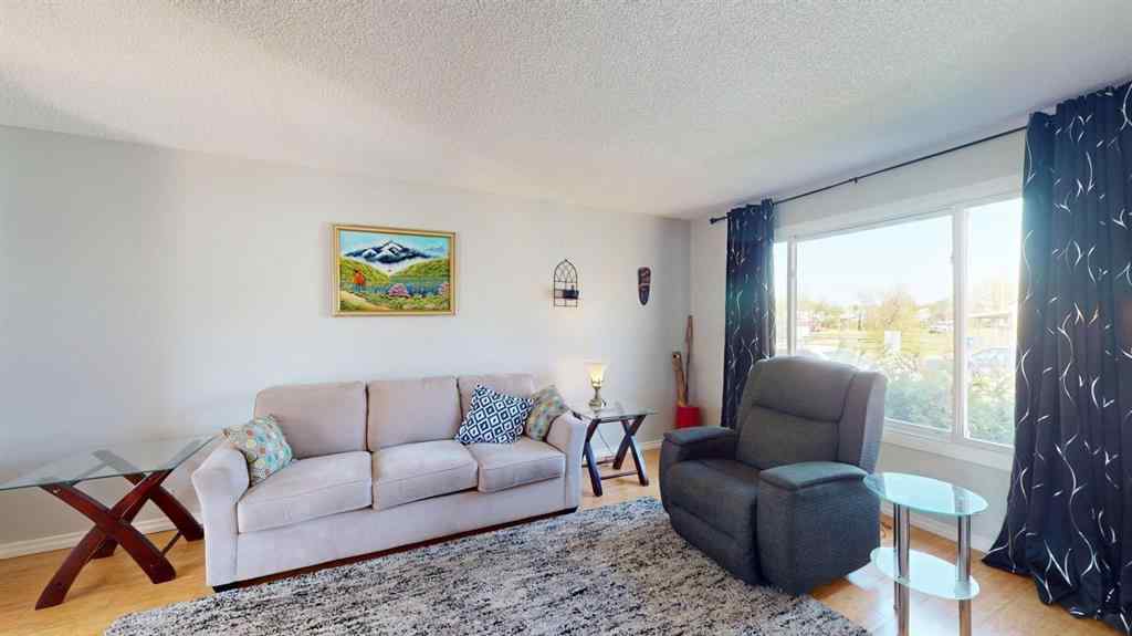 MLS® A2221928 - 105 Bird Crescent  in Thickwood Fort McMurray, Residential