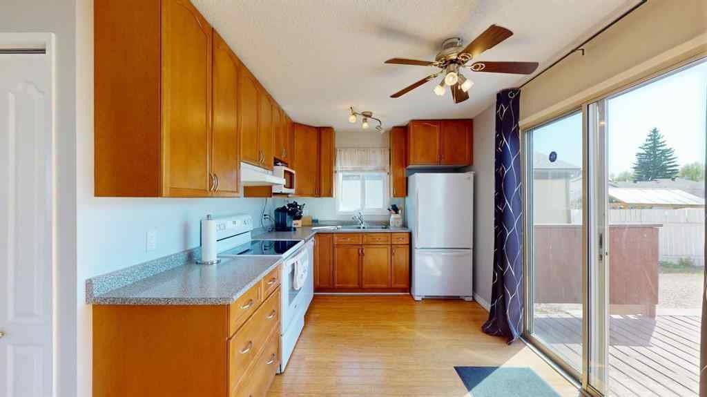MLS® A2221928 - 105 Bird Crescent  in Thickwood Fort McMurray, Residential