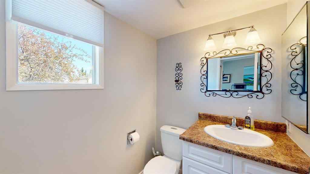 MLS® A2221928 - 105 Bird Crescent  in Thickwood Fort McMurray, Residential