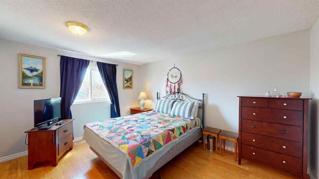 MLS® A2221928 - 105 Bird Crescent  in Thickwood Fort McMurray, Residential
