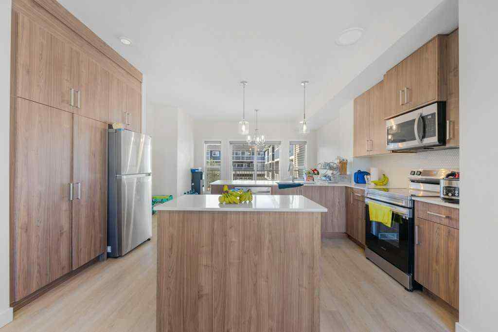 MLS® A2221936 - Unit #304 33 Merganser Drive W in Chelsea_CH Chestermere, Residential