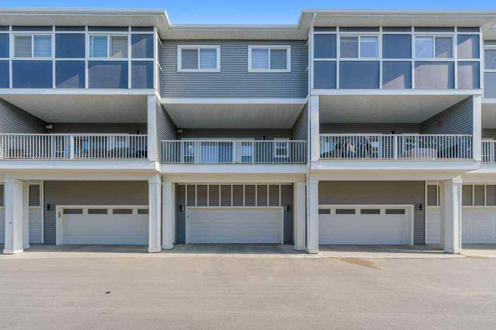MLS® A2221936 - Unit #304 33 Merganser Drive W in Chelsea_CH Chestermere, Residential