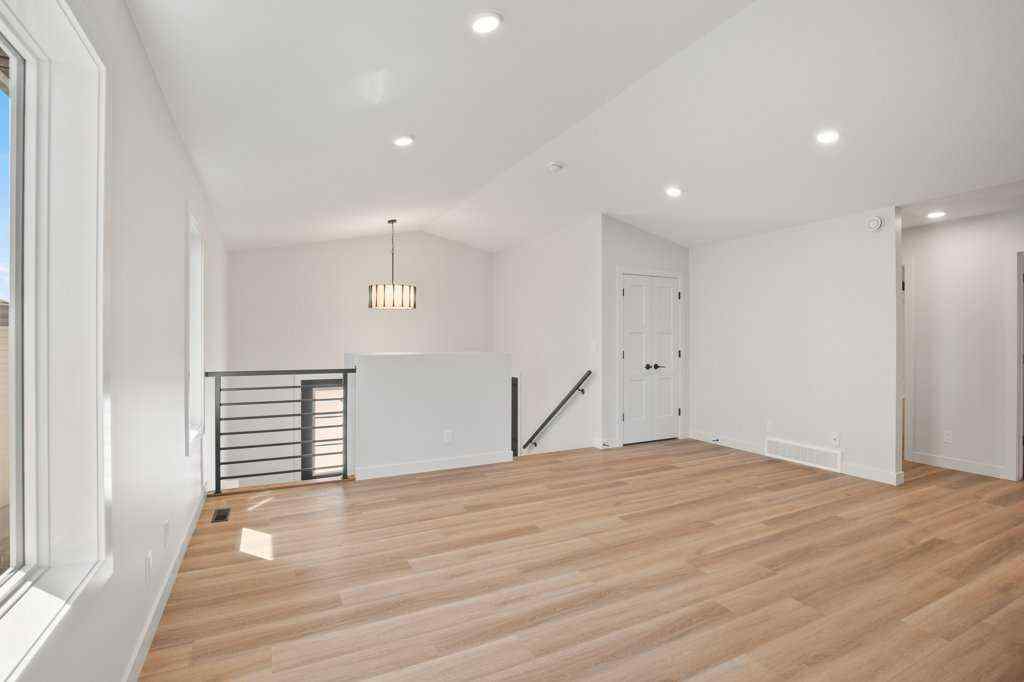 MLS® A2221980 - 154 Norseman Close  in Oxford Landing Penhold, Residential