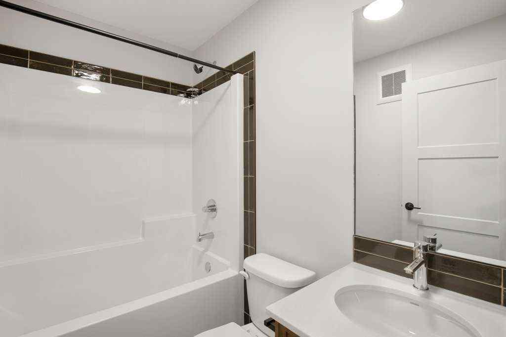 MLS® A2221980 - 154 Norseman Close  in Oxford Landing Penhold, Residential