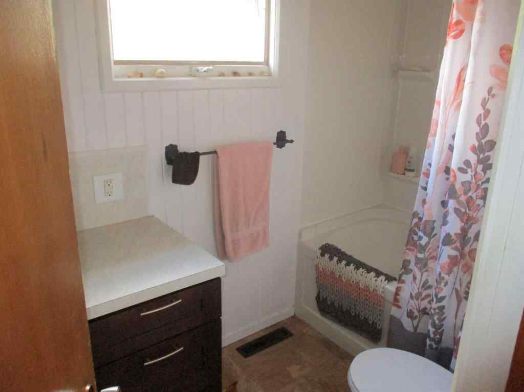 MLS® A2222000 - 230070 Twp Rd 920   in NONE Rural Northern Lights, County of, Residential