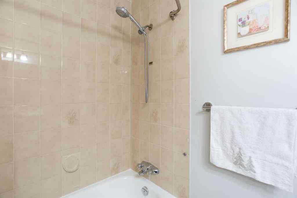 MLS® A2222003 - 56 Strathclair Place SW in Strathcona Park Calgary, Residential