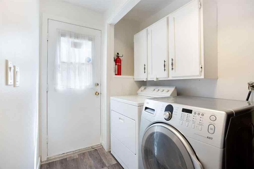 MLS® A2222003 - 56 Strathclair Place SW in Strathcona Park Calgary, Residential