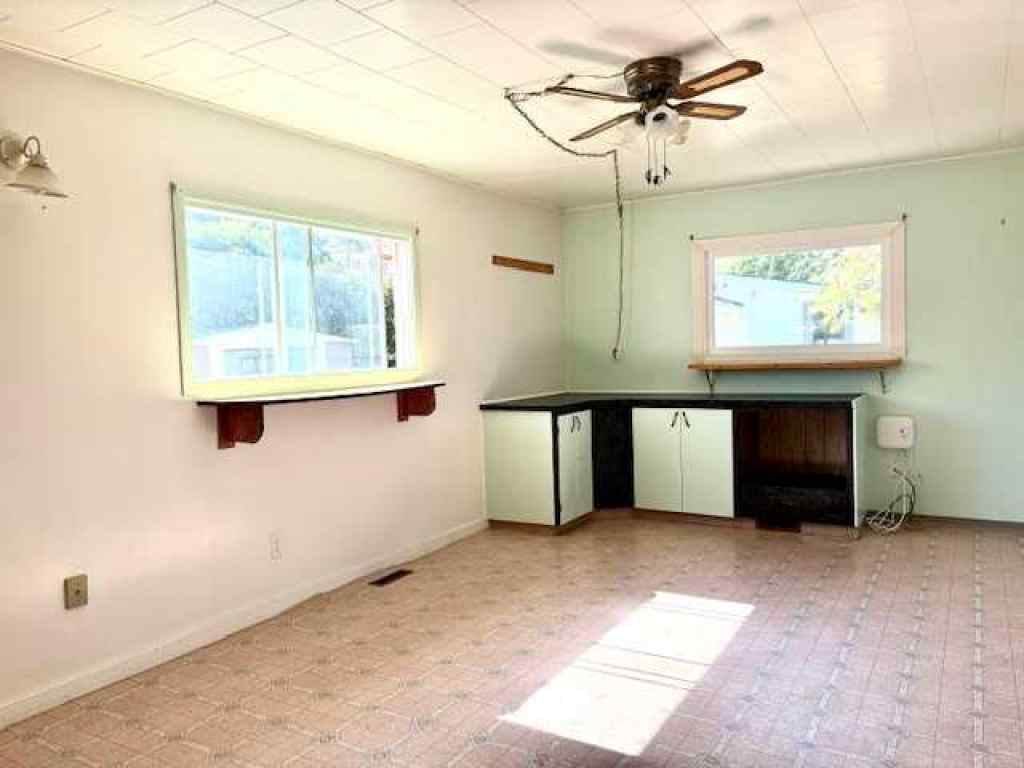 MLS® A2222006 - 1316 Dinosaur Trail  in Midland Drumheller, Residential