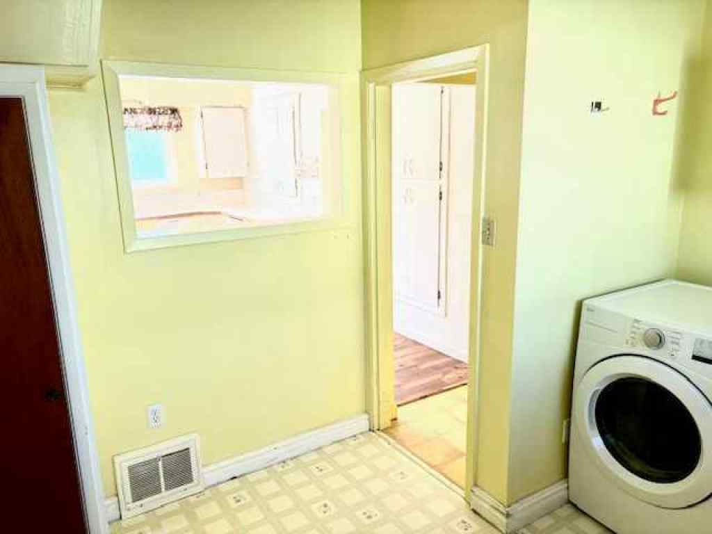 MLS® A2222006 - 1316 Dinosaur Trail  in Midland Drumheller, Residential