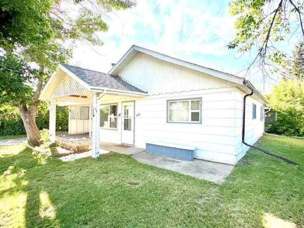 MLS® A2222006 - 1316 Dinosaur Trail  in Midland Drumheller, Residential