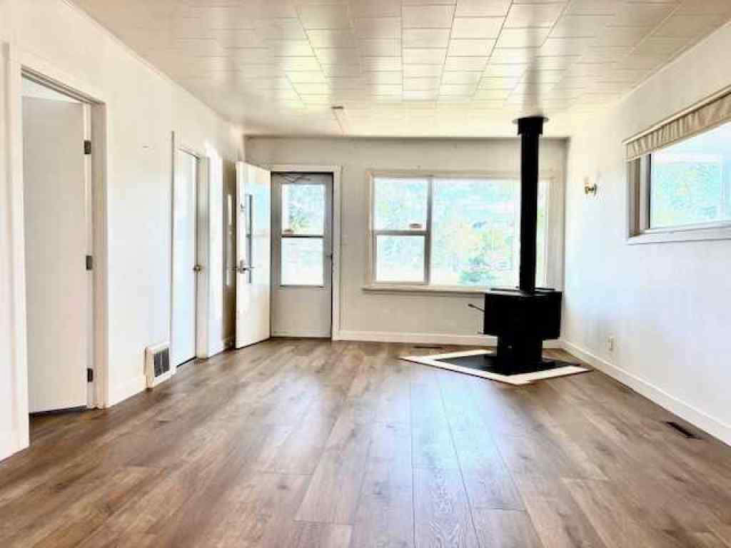 MLS® A2222006 - 1316 Dinosaur Trail  in Midland Drumheller, Residential