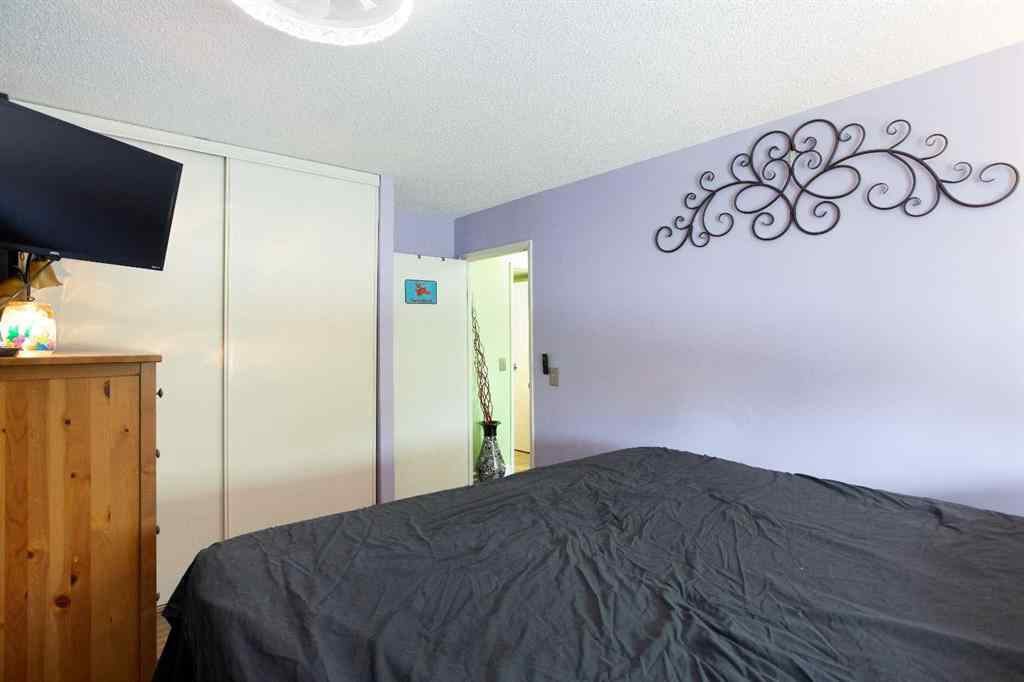 MLS® A2222017 - Unit #208 4944 Dalton Drive NW in Dalhousie Calgary, Residential