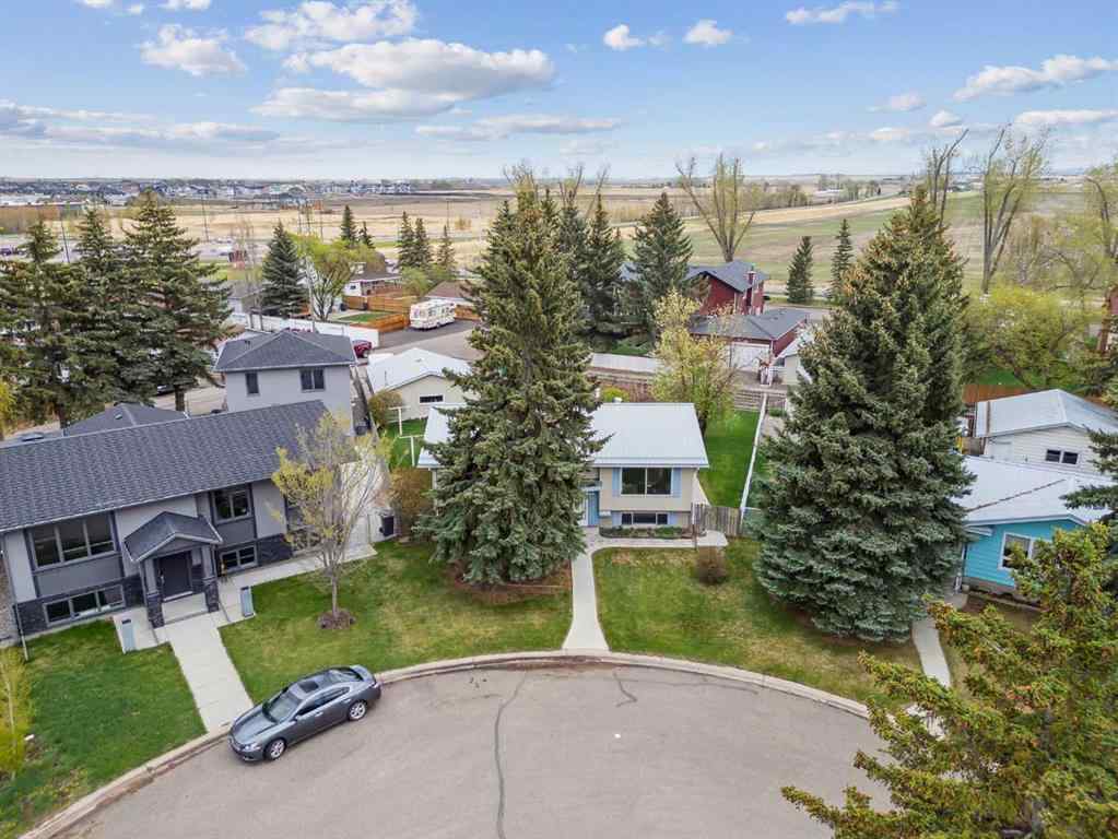 MLS® A2222022 - 201 11 Avenue SW in Old Rodeo Grounds High River, Residential