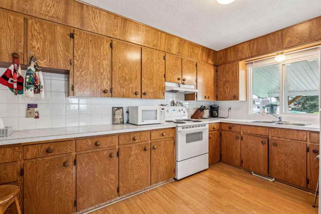MLS® A2222022 - 201 11 Avenue SW in Old Rodeo Grounds High River, Residential