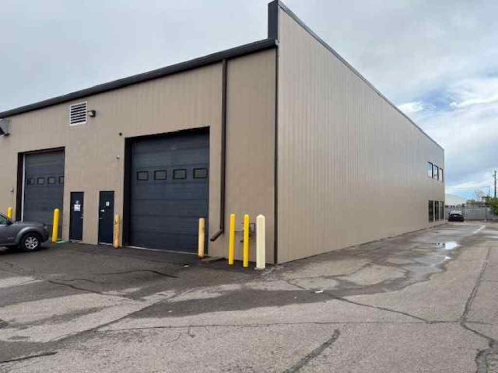 MLS® A2222025 - Unit #150 10615 48 Street SE in East Shepard Industrial Calgary, Commercial