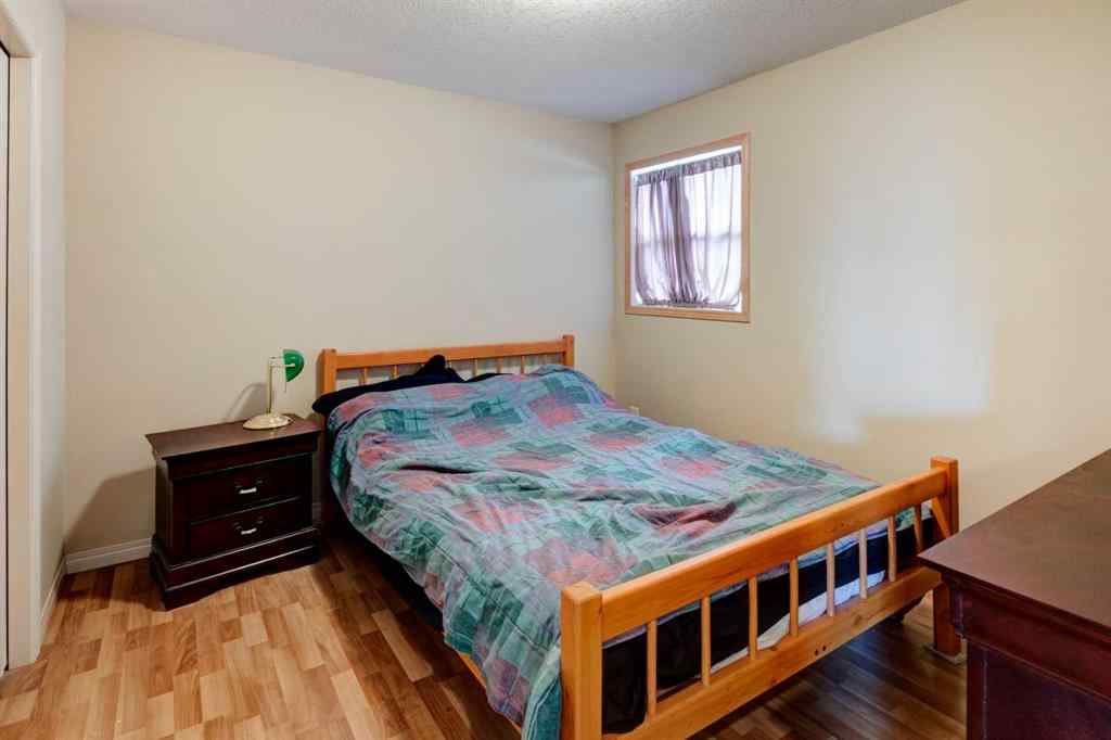 MLS® A2222029 - 6 Bow Ridge Close  in Bow Ridge Cochrane, Residential