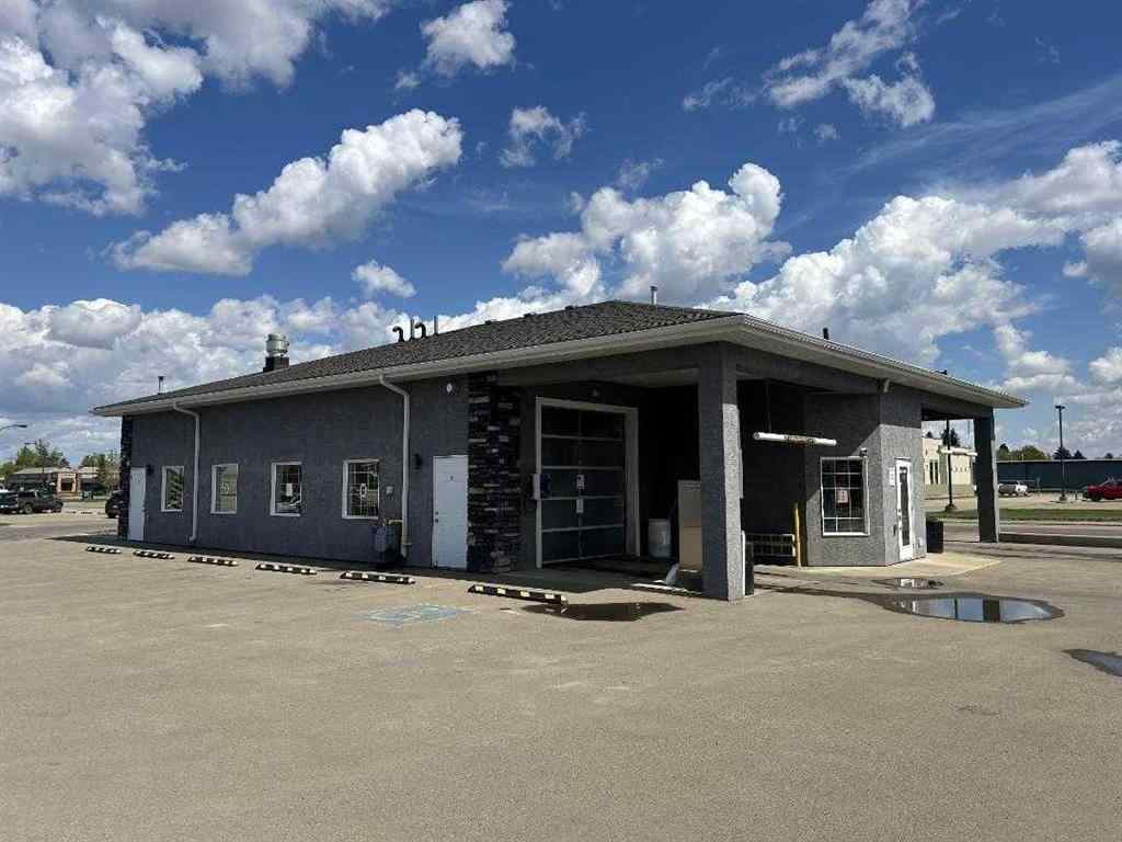 MLS® A2222050 - 9520 100 Street  in Morinville Morinville, Commercial