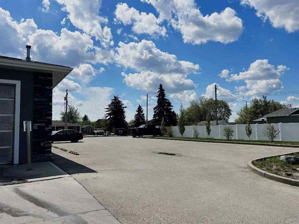 MLS® A2222050 - 9520 100 Street  in Morinville Morinville, Commercial